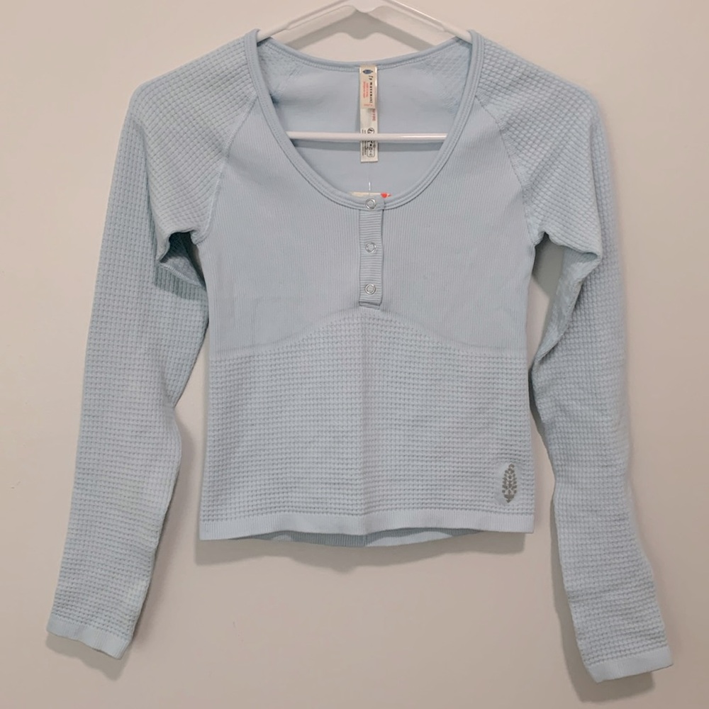 FP MOVEMENT Bail Out Long Sleeve Layer NWT Arctic Snow Blue - Picture 4 of 10